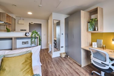 1 bed studio, Deakins Place, Radford, Nottingham, NG73FT - Image 1